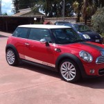 Custom Mini Rossa/Nera con personalizzazione Cofano e Fiancate con pellicola Cromo