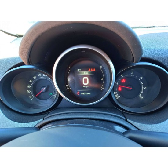 Fiat 500 X CROSS-PLUS 1.6 MJT 120CV Fiat 500 X CROSS-PLUS 1.6 MJT 120CV
