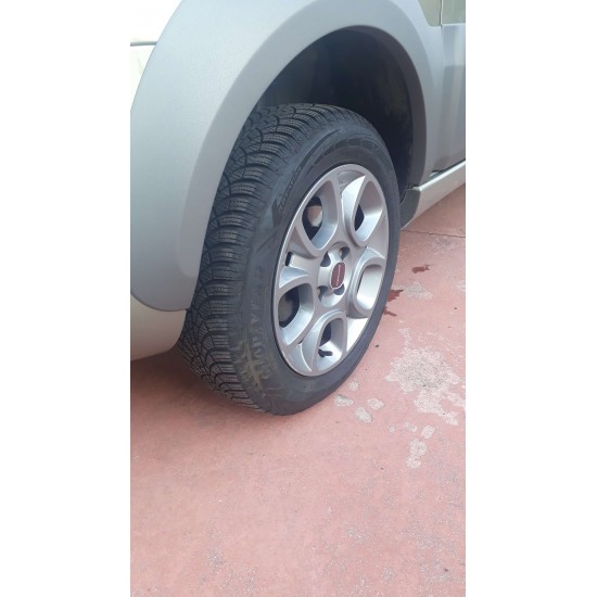 Fiat Panda CROSS 1.3 MJT 4X4 Fiat Panda CROSS 1.3 MJT 4X4