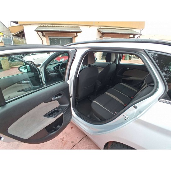 Fiat Tipo SW 1.6 MJT Business Lounge Fiat Tipo SW 1.6 MJT Business Lounge