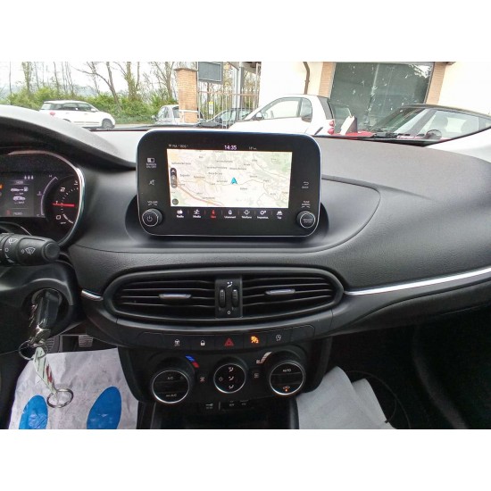 Fiat Tipo SW 1.6 MJT Business Lounge Fiat Tipo SW 1.6 MJT Business Lounge