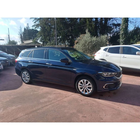 Fiat Tipo SW 1.6 MJT 120CV Business Lounge Fiat Tipo SW 1.6 MJT 120CV Business Lounge