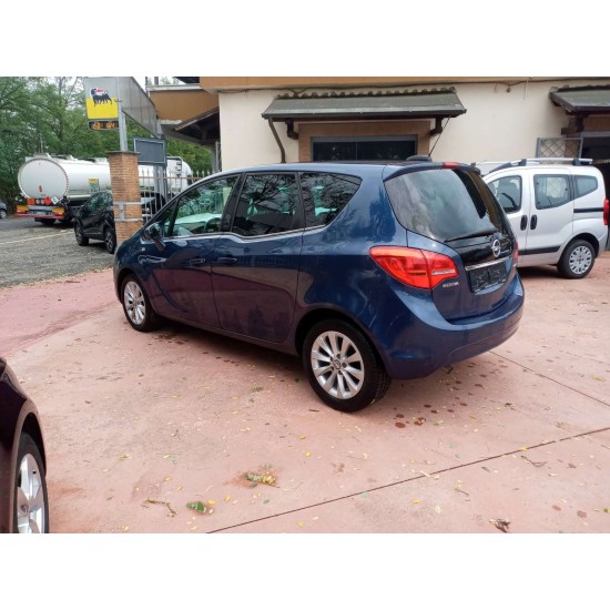 Opel Meriva 1.6 CDTI 110cv COSMO Opel Meriva 1.6 CDTI 110cv COSMO