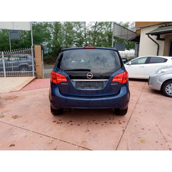 Opel Meriva 1.6 CDTI 110cv COSMO Opel Meriva 1.6 CDTI 110cv COSMO