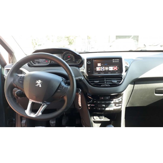 Peugeot 2008 1.6 BLUE-HDI 100CV Style Edition Peugeot 2008 1.6 BLUE-HDI 100CV Style Edition