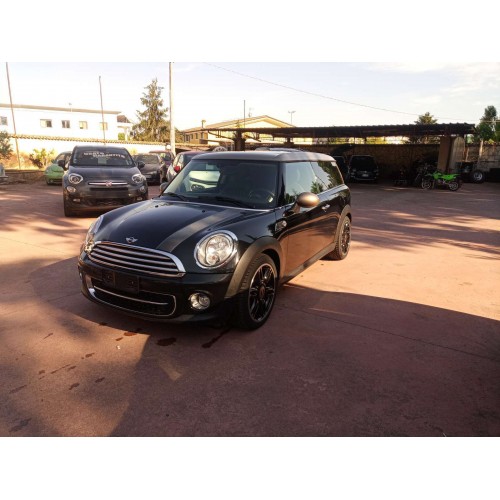 MINI CLUBMAN COOPER D "BOND STREET" MINI CLUBMAN COOPER D "BOND STREET"